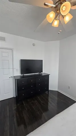 275 NE 18th Street Miami FL 33132