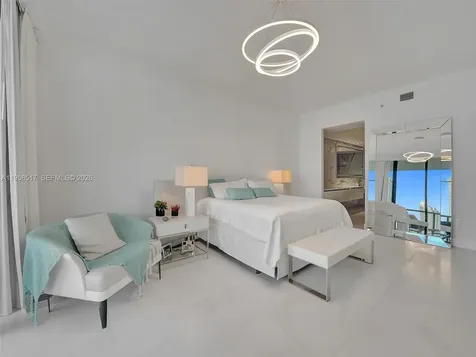 5500 Island Estates Drive Aventura FL 33160