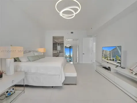 5500 Island Estates Drive Aventura FL 33160