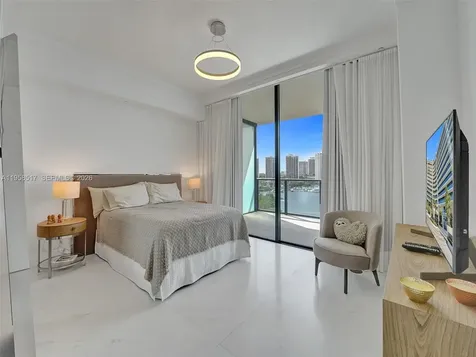 5500 Island Estates Drive Aventura FL 33160