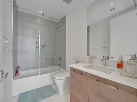 5500 Island Estates Drive Aventura FL 33160
