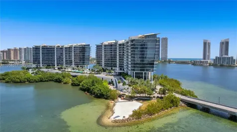 5500 Island Estates Drive Aventura FL 33160