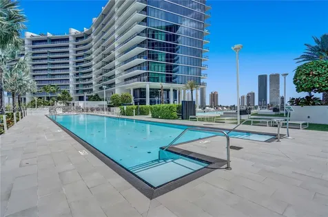 5500 Island Estates Drive Aventura FL 33160