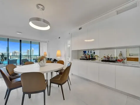 5500 Island Estates Drive Aventura FL 33160