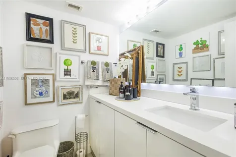 177 Ocean Lane Drive Key Biscayne FL 33149
