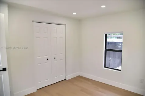 4417 NW 23rd Court Miami FL 33142