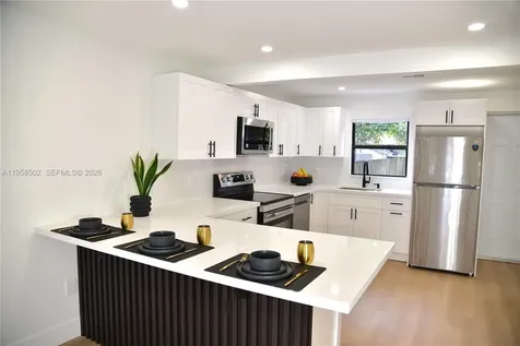 4417 NW 23rd Court Miami FL 33142