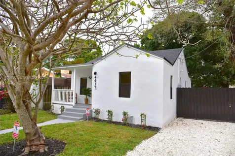 4417 NW 23rd Court Miami FL 33142
