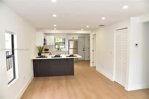 4417 NW 23rd Court Miami FL 33142