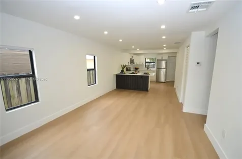 4417 NW 23rd Court Miami FL 33142