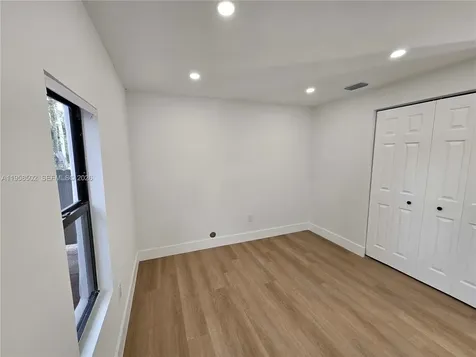 4417 NW 23rd Court Miami FL 33142