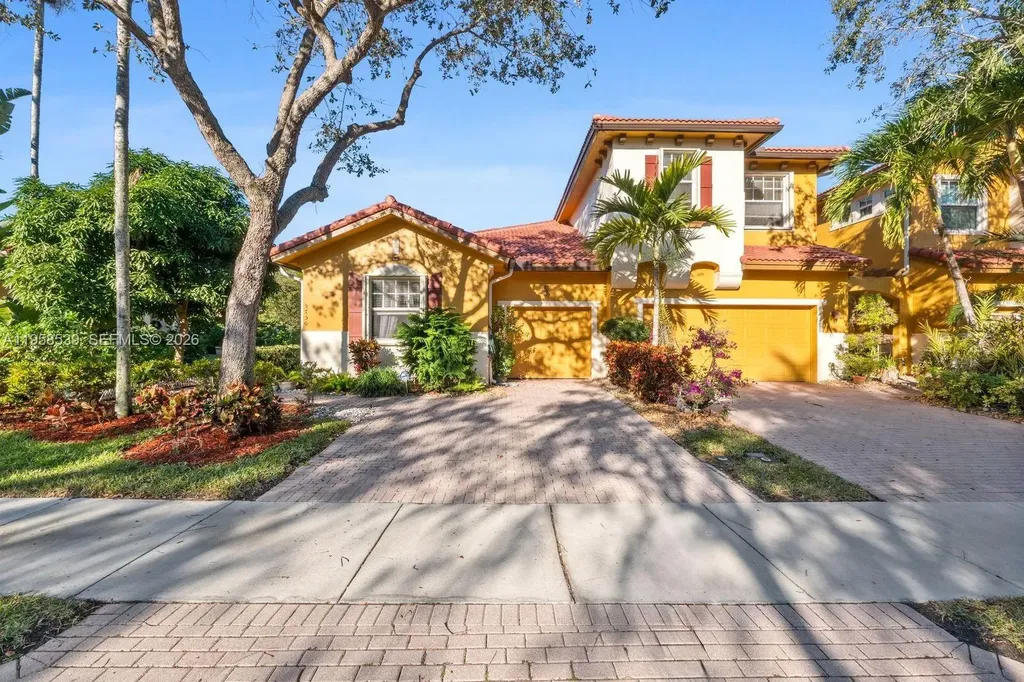 5750 NW 119th Terrace Coral Springs FL 33076