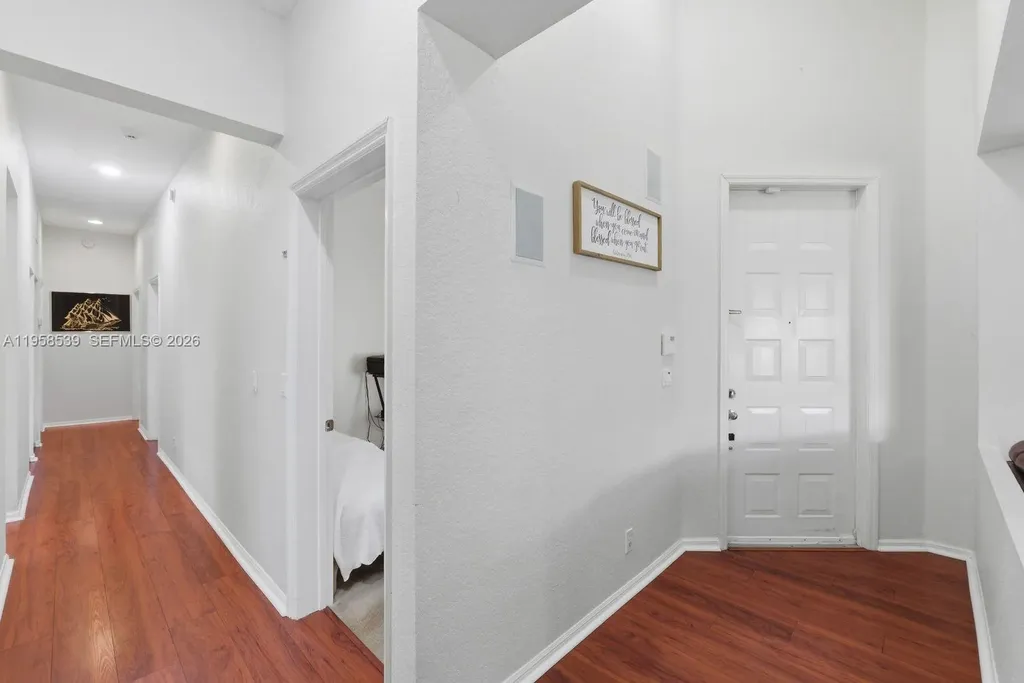 5750 NW 119th Terrace Coral Springs FL 33076