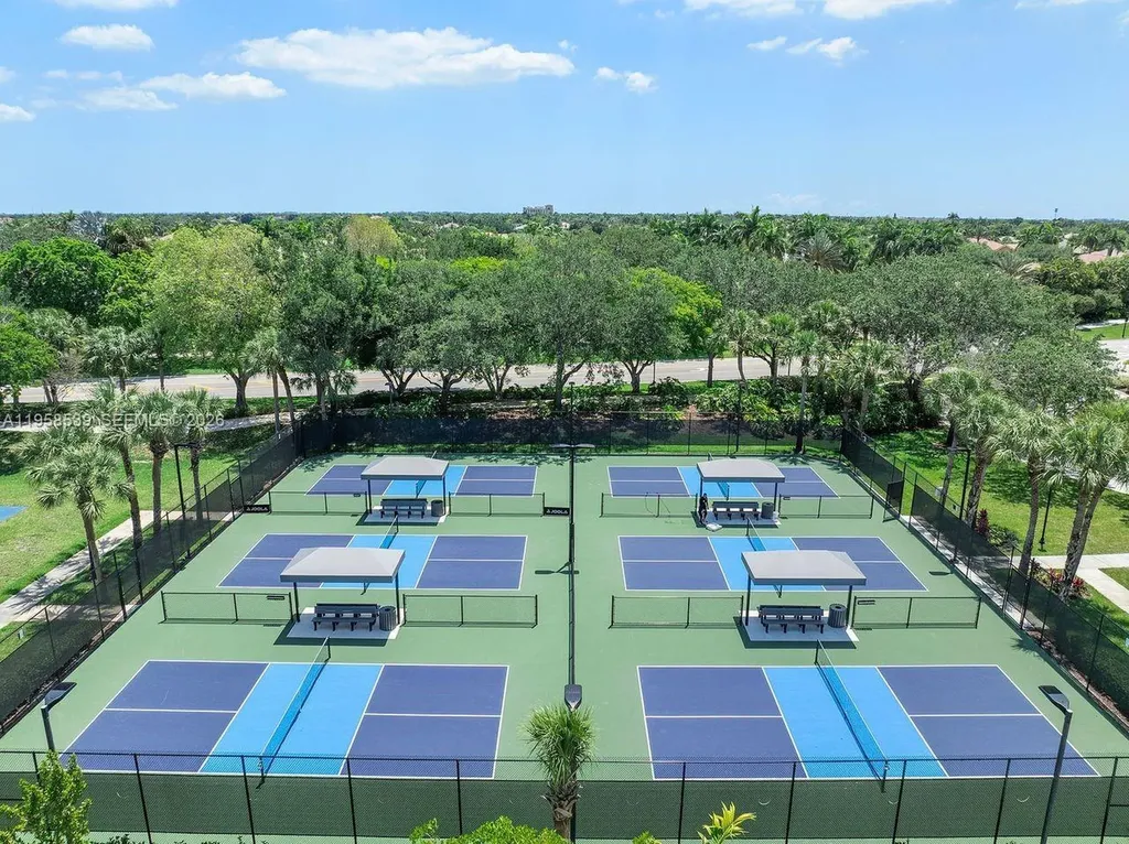 5750 NW 119th Terrace Coral Springs FL 33076