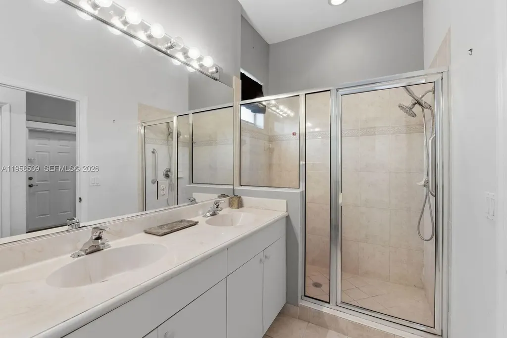 5750 NW 119th Terrace Coral Springs FL 33076