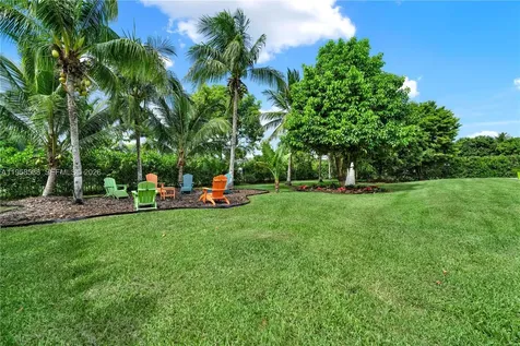 12301 NW 18th Street Plantation FL 33323