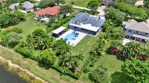 12301 NW 18th Street Plantation FL 33323