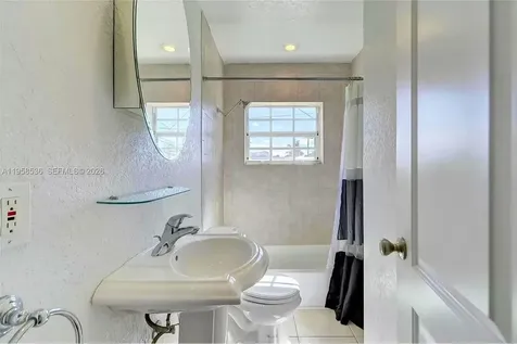 1825 N 24th Avenue Hollywood FL 33020