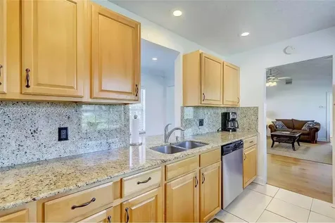 1825 N 24th Avenue Hollywood FL 33020