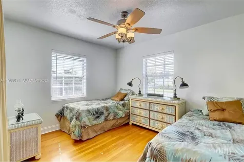 1825 N 24th Avenue Hollywood FL 33020