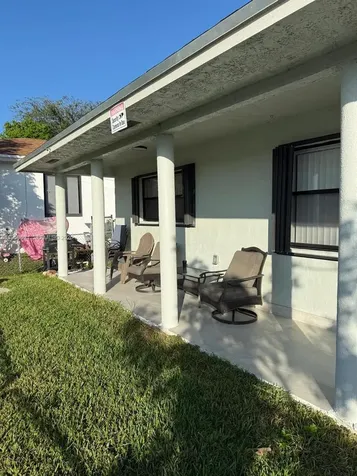 208 NW 7th Street Hallandale Beach FL 33009