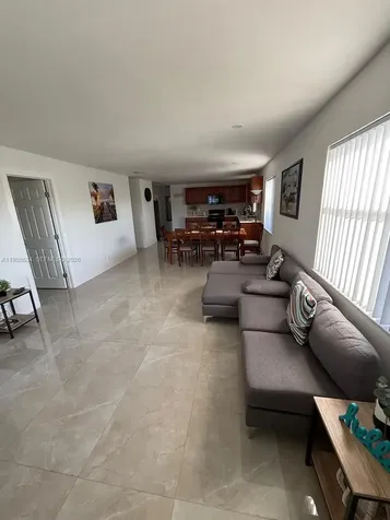 208 NW 7th Street Hallandale Beach FL 33009