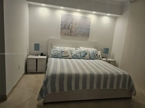 6515 Collins Avenue Miami Beach FL 33141