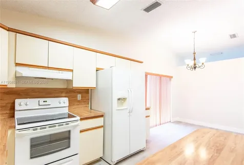 14464 SW 96th Terrace Miami FL 33186
