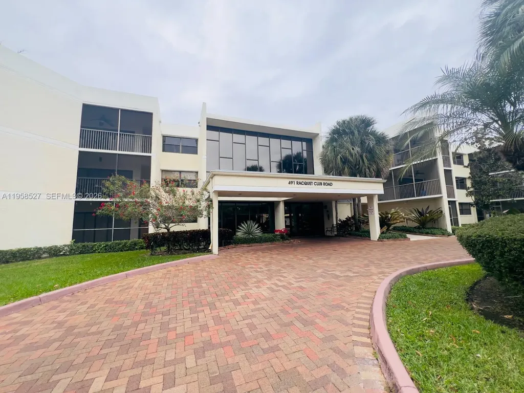 491 Racquet Club Road Weston FL 33326