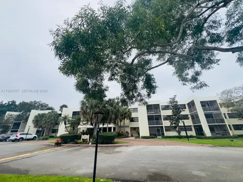 491 Racquet Club Road Weston FL 33326