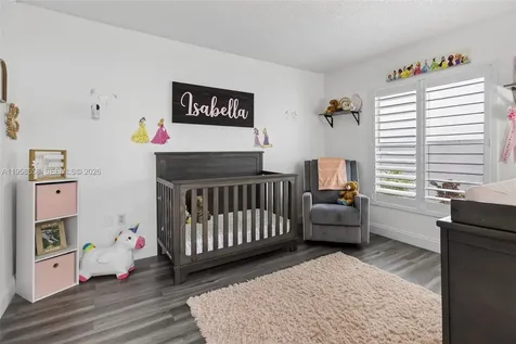 8864 NW 189th Terrace Hialeah FL 33018