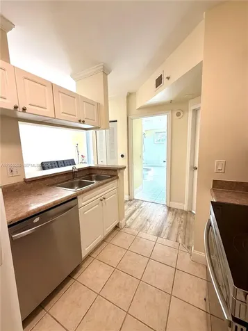 17150 N Bay Road Sunny Isles Beach FL 33160