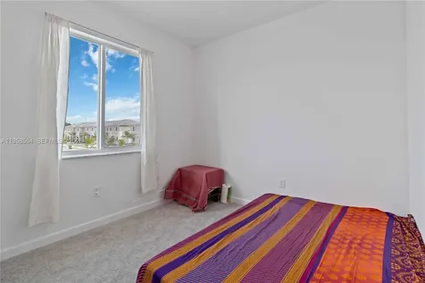 760 SE 13th Court Homestead FL 33034