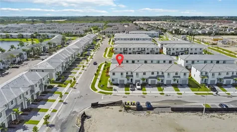 760 SE 13th Court Homestead FL 33034