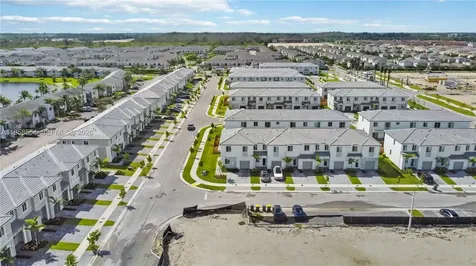 760 SE 13th Court Homestead FL 33034