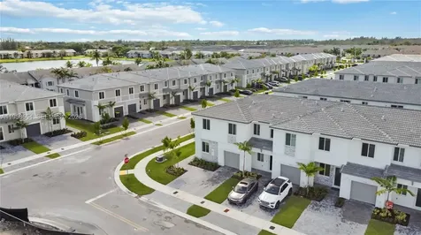 760 SE 13th Court Homestead FL 33034