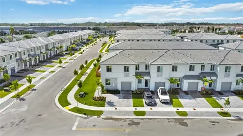 760 SE 13th Court Homestead FL 33034