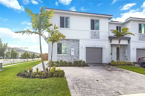 760 SE 13th Court Homestead FL 33034