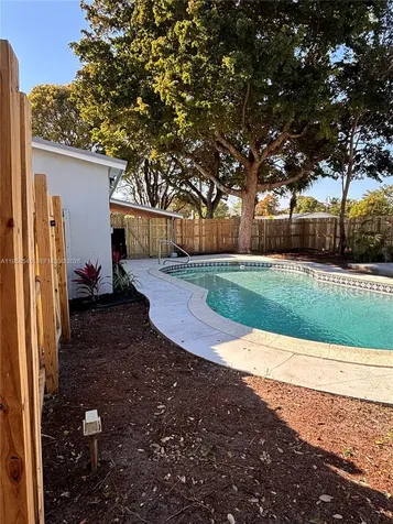 5660 NE 5th Avenue Oakland Park FL 33334