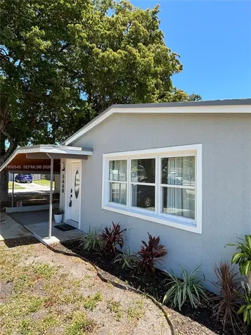 5660 NE 5th Avenue Oakland Park FL 33334