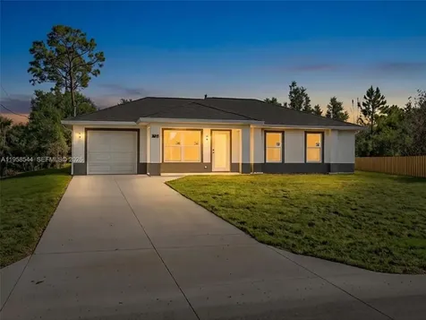 2401 E 11th Street Lehigh Acres FL 33936