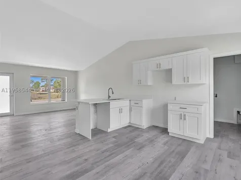 2401 E 11th Street Lehigh Acres FL 33936