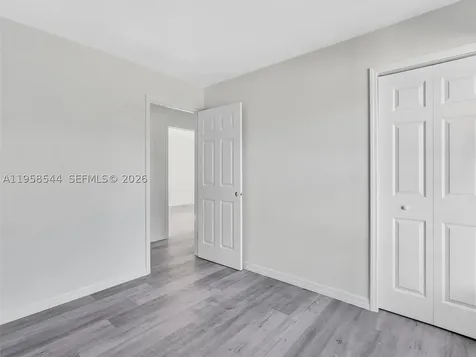 2401 E 11th Street Lehigh Acres FL 33936