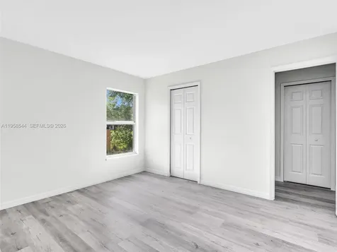 2401 E 11th Street Lehigh Acres FL 33936