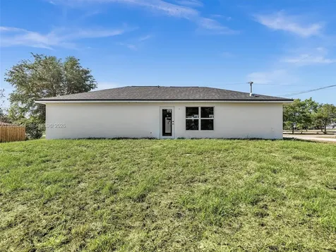 2401 E 11th Street Lehigh Acres FL 33936