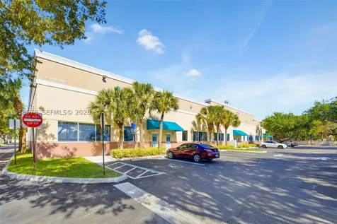 74 SW 12th Avenue Dania Beach FL 33004