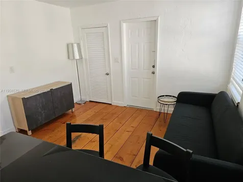 622 15th Street Miami Beach FL 33139