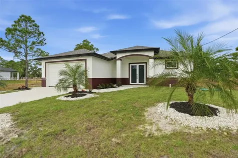 1042 Marshall Avenue Lehigh Acres FL 33974