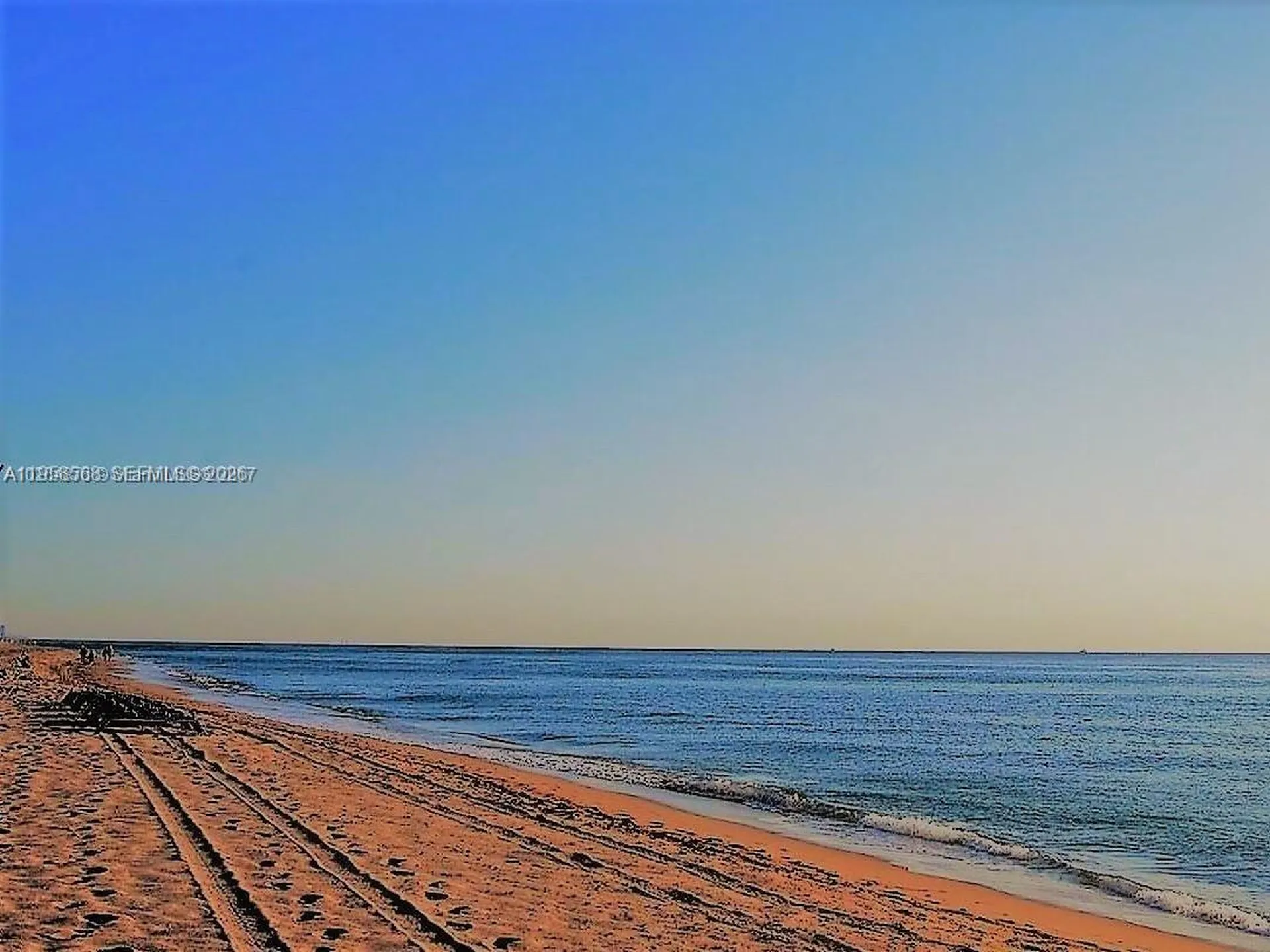 4111 S Ocean Drive Hollywood FL 33019