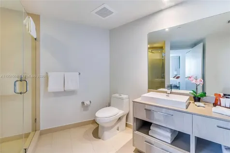 4111 S Ocean Drive Hollywood FL 33019